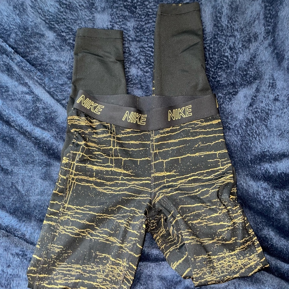 Nike thermal leggings
